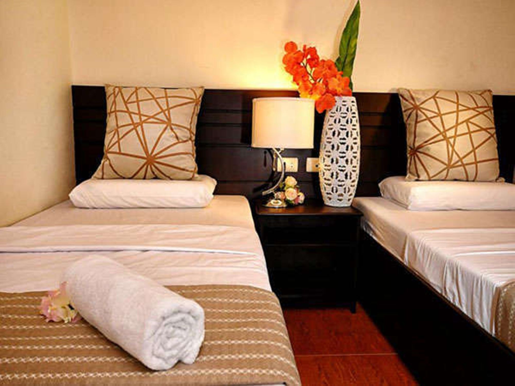 Reddoorz Near Victoria Mall Davao City المظهر الخارجي الصورة