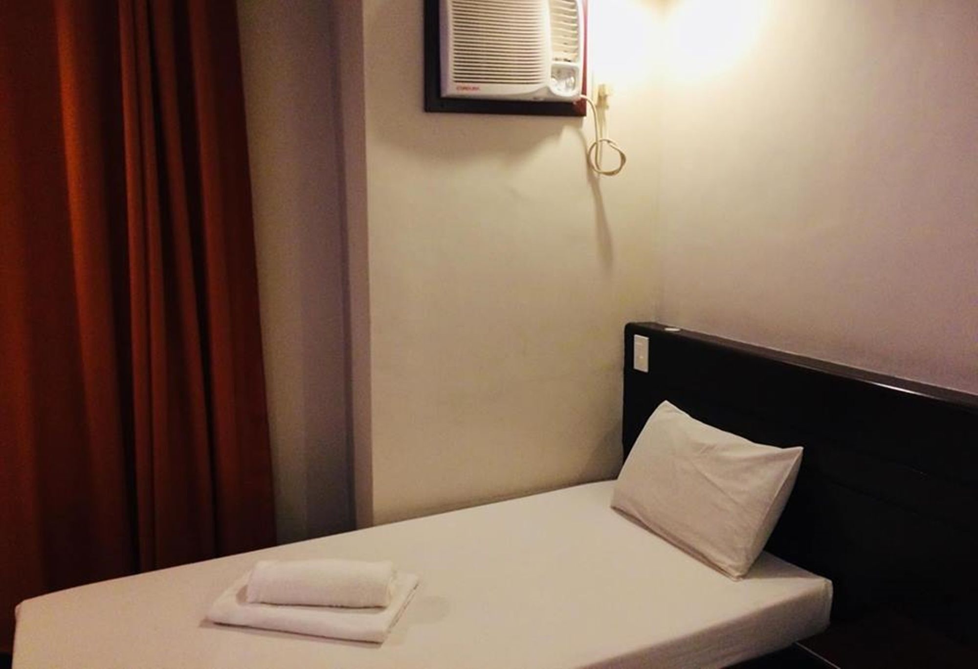Reddoorz Near Victoria Mall Davao City المظهر الخارجي الصورة
