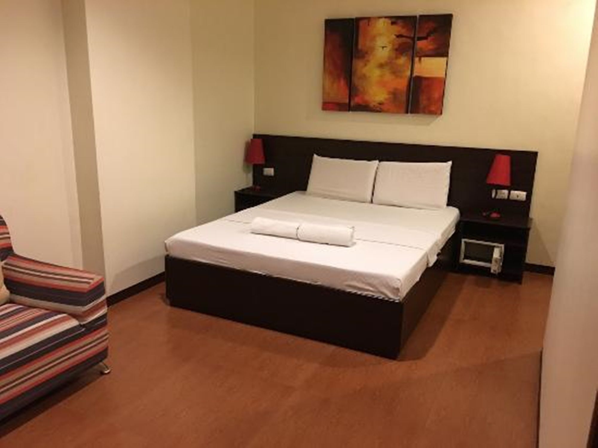 Reddoorz Near Victoria Mall Davao City المظهر الخارجي الصورة