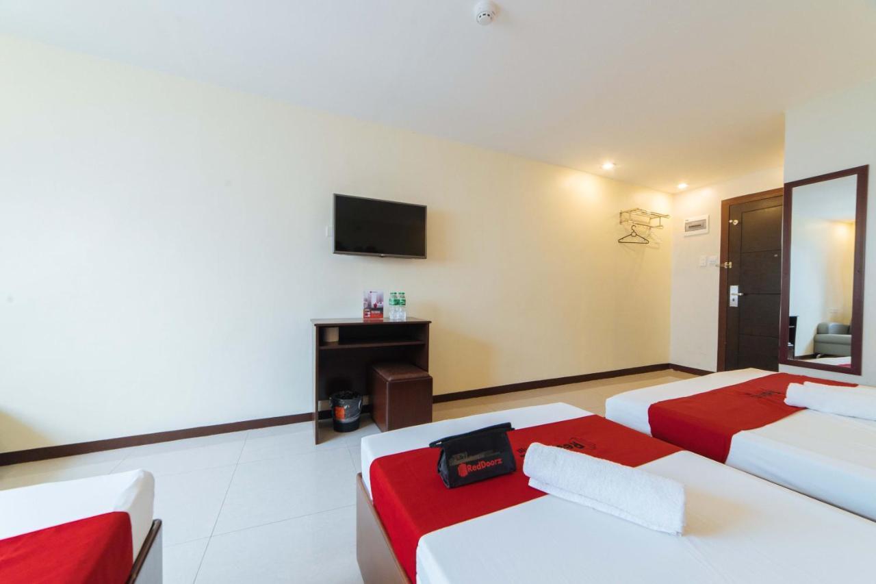 Reddoorz Near Victoria Mall Davao City المظهر الخارجي الصورة
