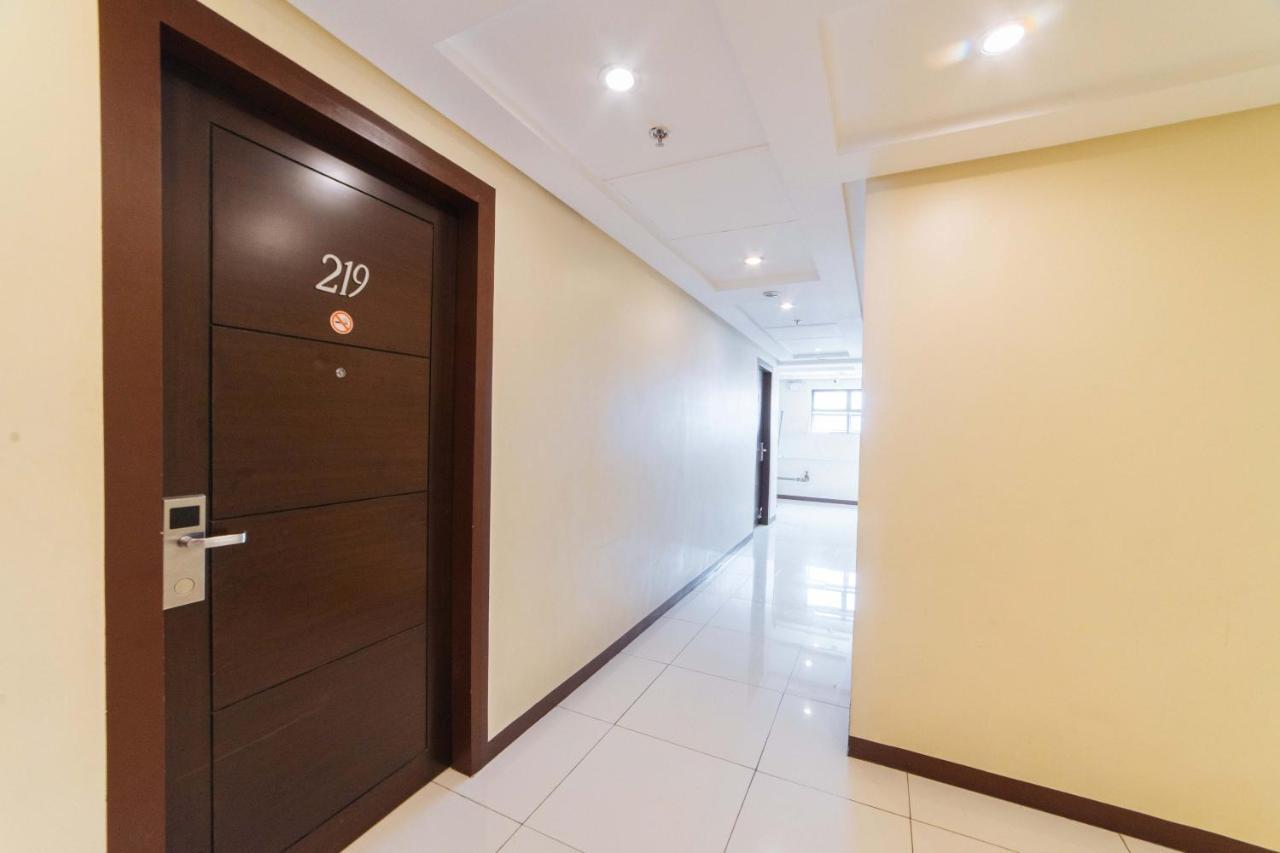 Reddoorz Near Victoria Mall Davao City المظهر الخارجي الصورة