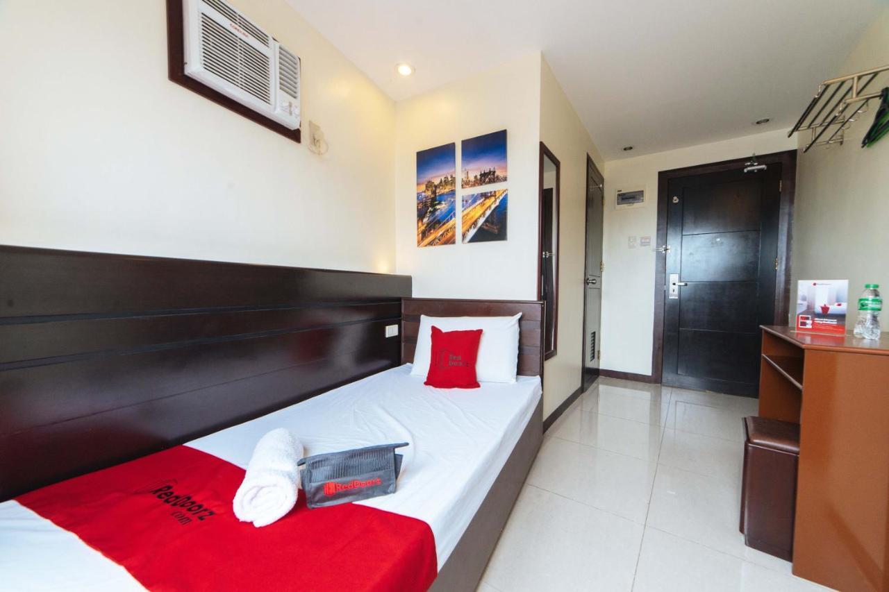 Reddoorz Near Victoria Mall Davao City المظهر الخارجي الصورة