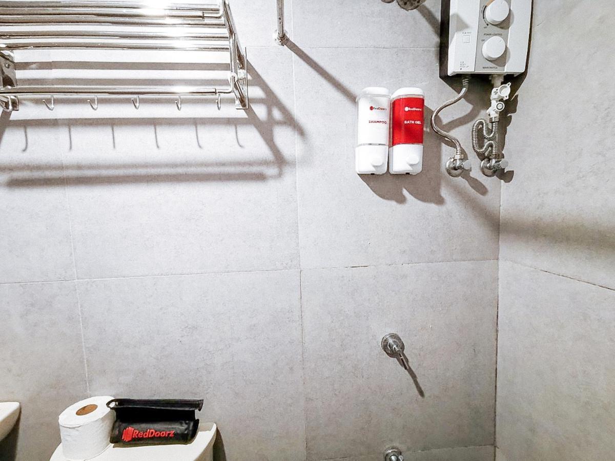 Reddoorz Near Victoria Mall Davao City المظهر الخارجي الصورة